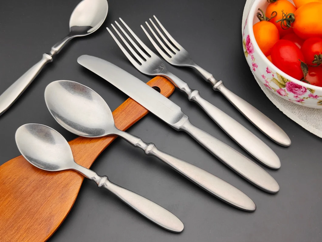 Hostitable Forged Stainless Steel Flatware Strong Handle Heavy Gauge Mirror Finish Matte Finish Tableware Kitchenware Besteckset Cutlery Set